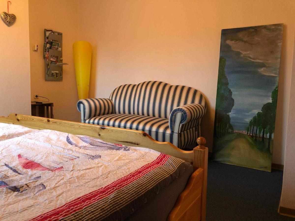 Ferienwohnung Tammen, 75056 Westoverledingen Exteriör bild